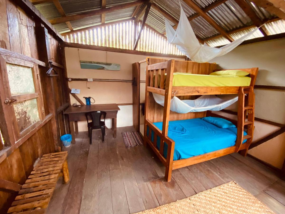 The Mudhouse Hostel Момпиче Екстериор снимка