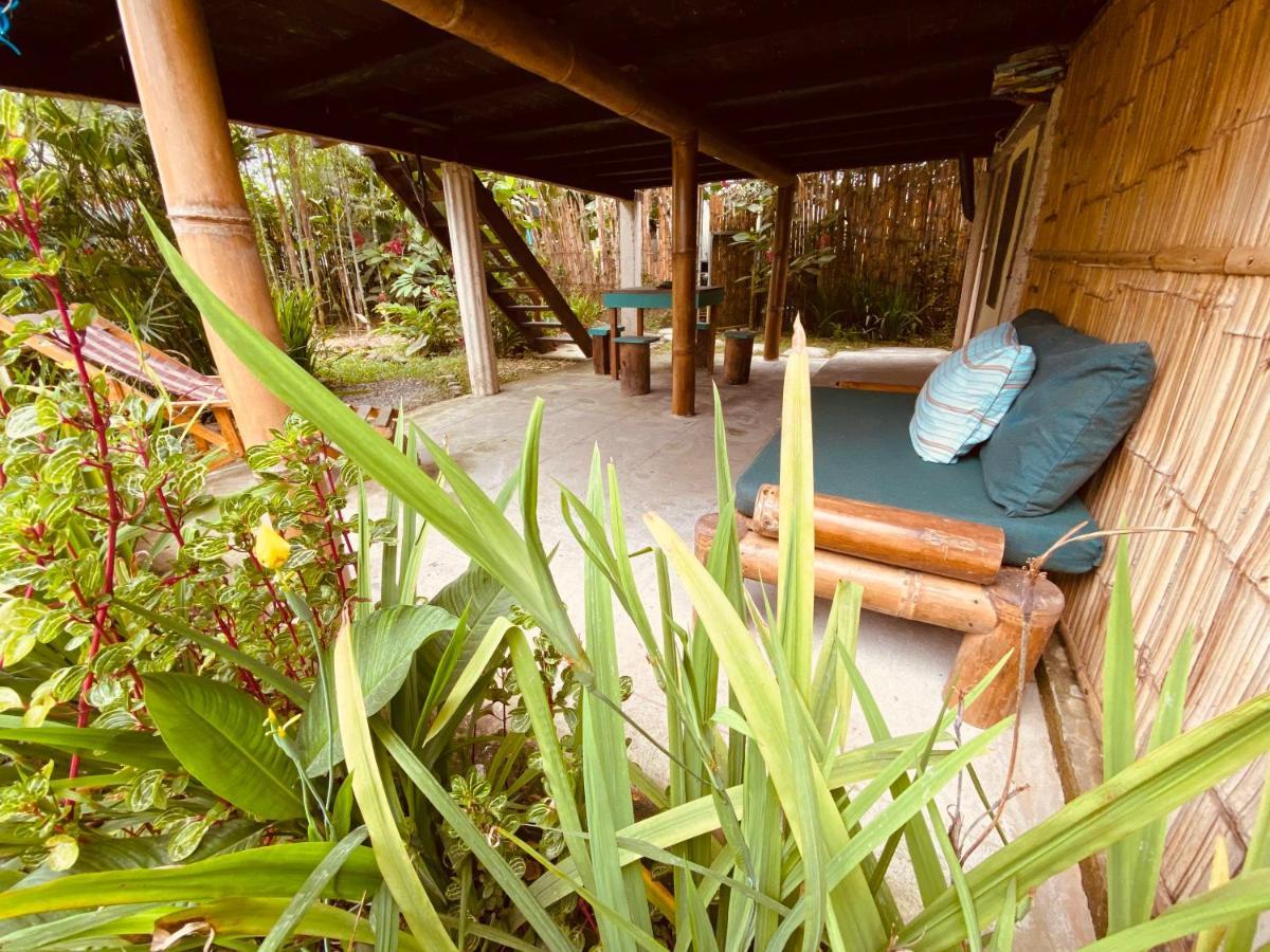 The Mudhouse Hostel Момпиче Екстериор снимка